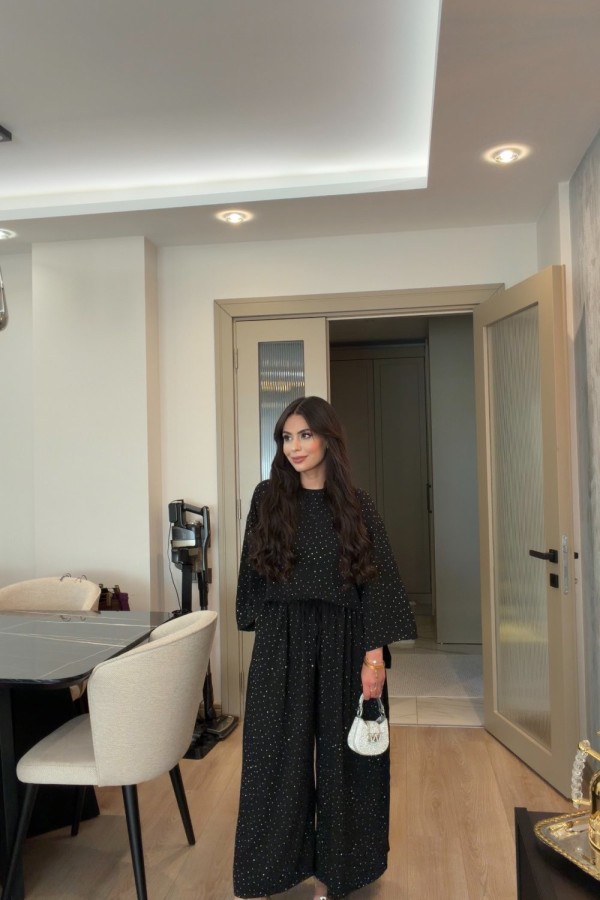AEROBİN TAŞLI TAKIM SİYAH  Siyah