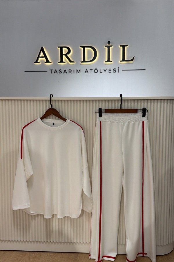 ARDİL OYSHO TAKIM BEYAZ (10 EKİM KARGO ÇIKIŞI) Beyaz