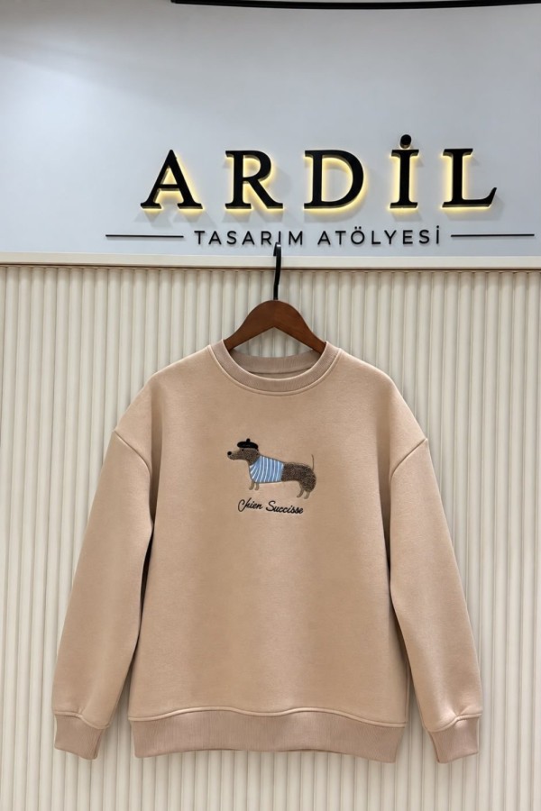 ŞARDONLU KÖPEKLİ SWEAT BEJ (15 EKİM KARGO ÇIKIŞI) Bej
