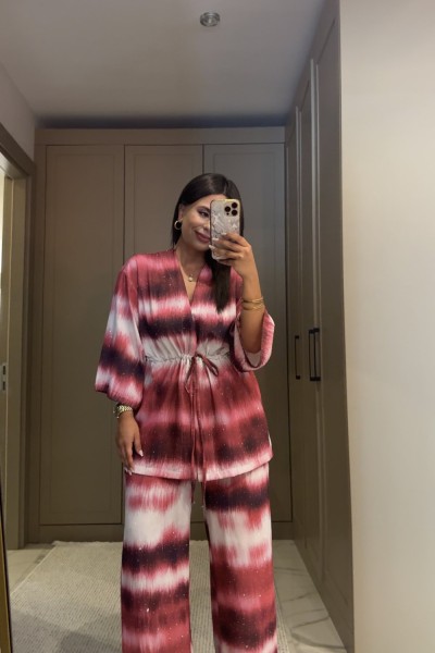 TAŞLI DESENLİ TAKIM PEMBE  Pembe