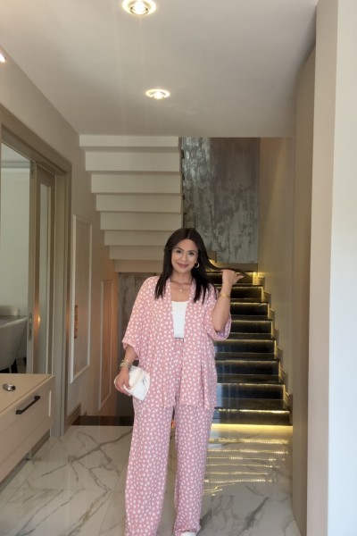 PEMBE KALPLİ BÜRÜMCÜK PAREO TAKIM    Pudra