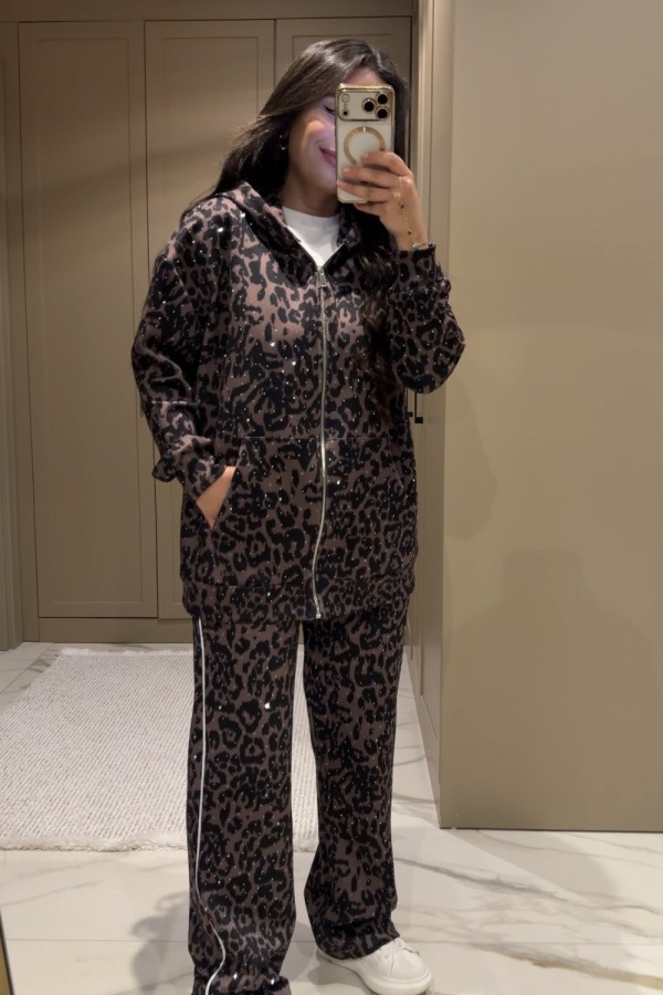 TAŞLI LEOPAR TAKIM KAHVERENGİ  Kahverengi