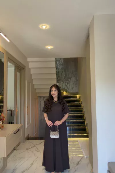 BÜRÜMCÜK ELBİSE KAHVERENGİ (13 MAYIS KARGO ÇIKIŞI)